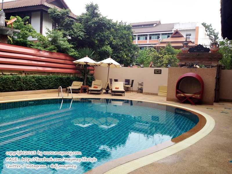 At Chiang Mai Hotel